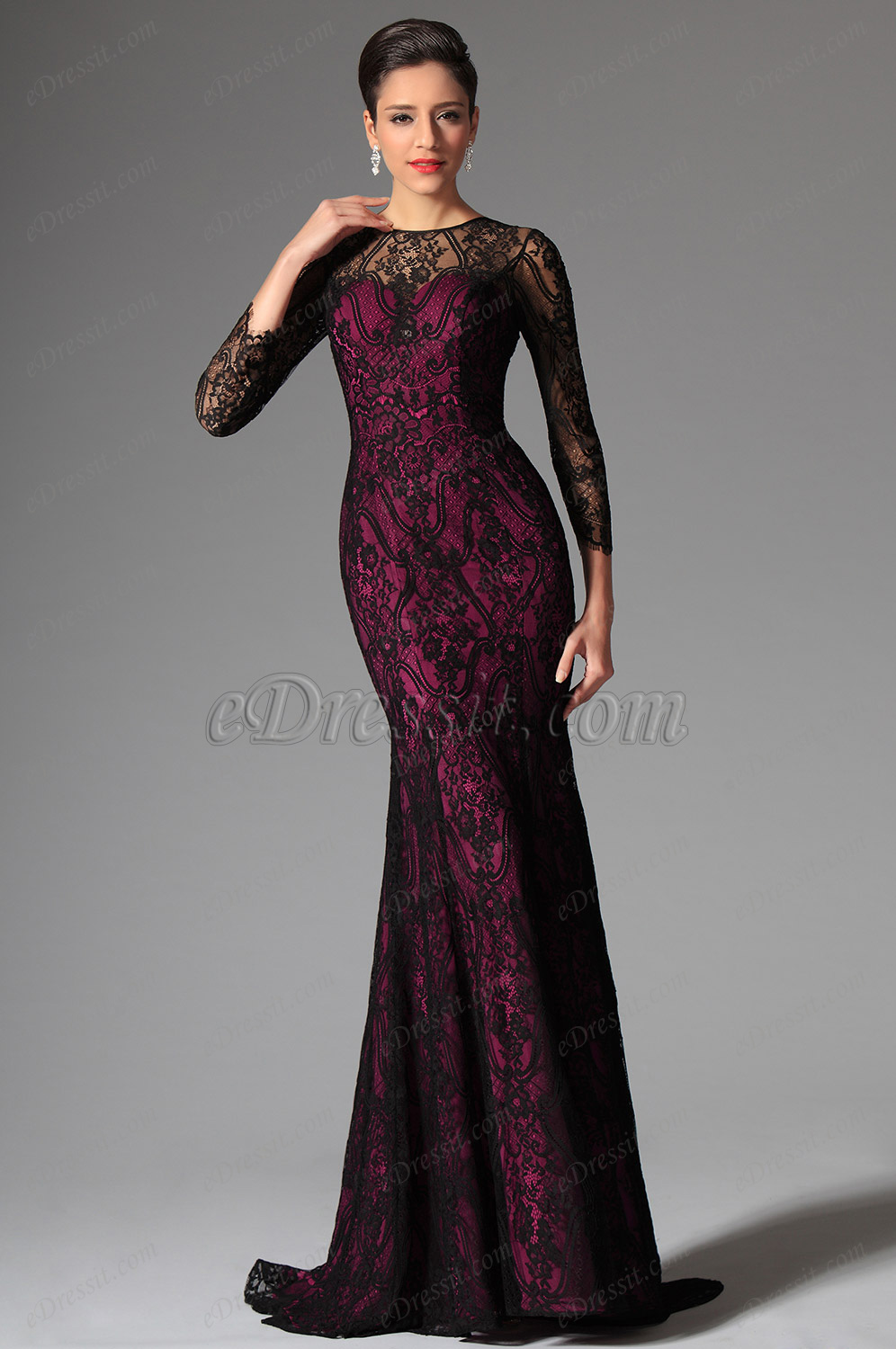 Robe de soirée dentelle noire et violette, coupe ajustée