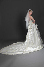 eDressit Superbe Robe de Mariee avec Traine (01112313)