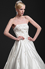 eDressit Neue Artikel Eleganzes Trägerlos Brautkleid (01112013)