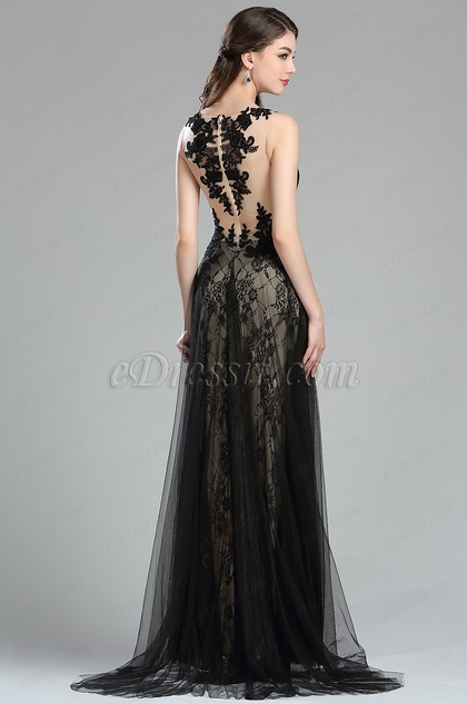 long black dress without sleeves