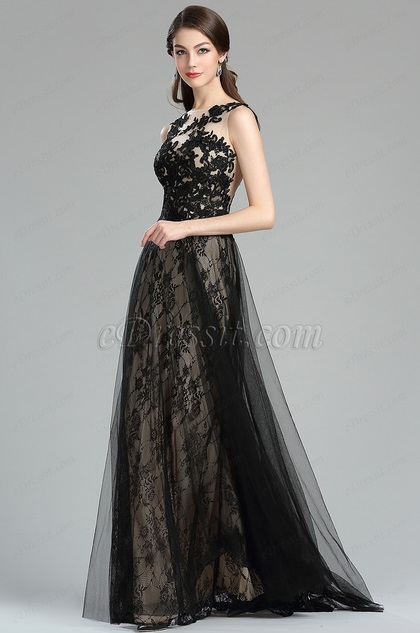 long black dress without sleeves