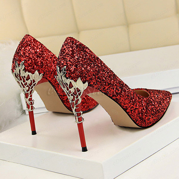 spool heel sandals