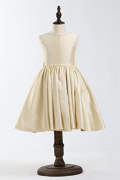 girls in formal wear